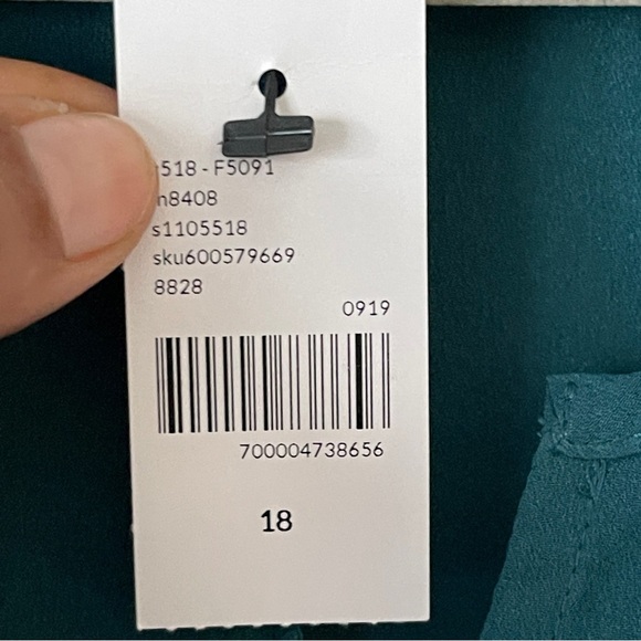 LANE BRYANT | Emerald Green Tunic Top Sz 18 - Picture 6 of 8